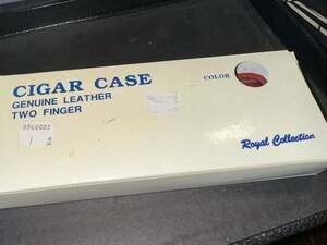 Vintage Royal Collection Red Genuine Leather 2 Finger Cigar Case